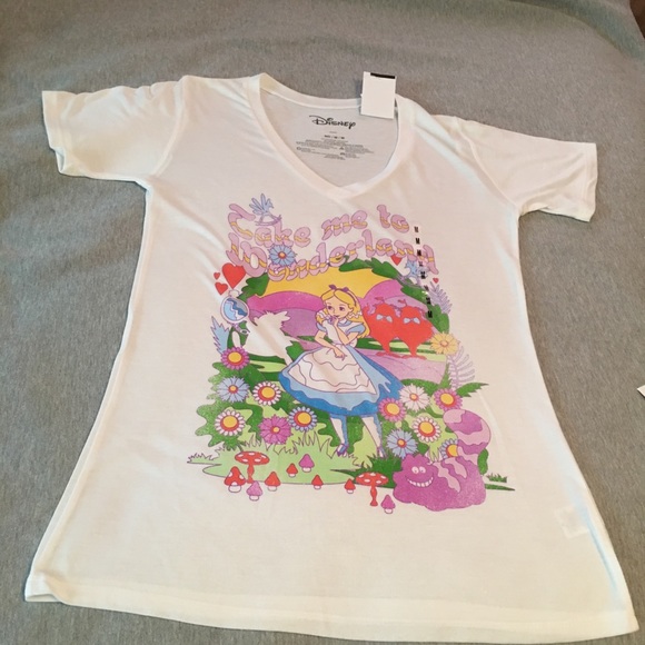 Disney Alice in Wonderland Graphic T-shirt Size Medium Take me to Wonderland - Picture 4 of 5